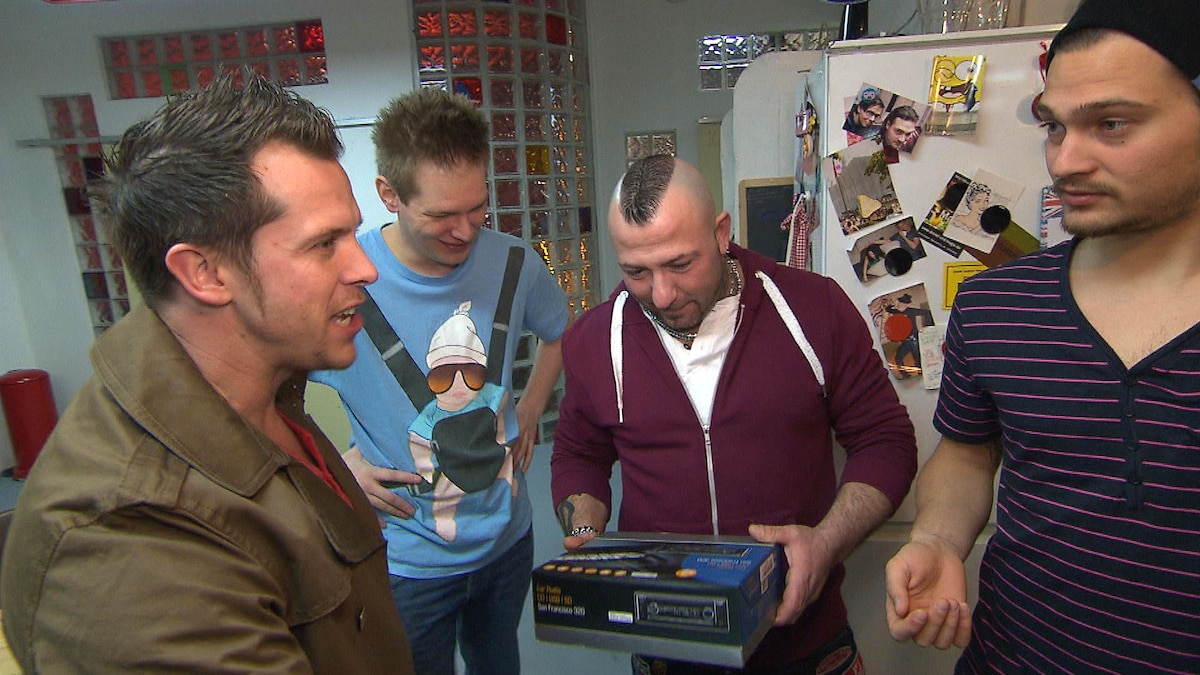 Berlin Tag Und Nacht Marcel Im Krankenhaus Episode 0441 - Berlin - Tag & Nacht - RTLZWEI