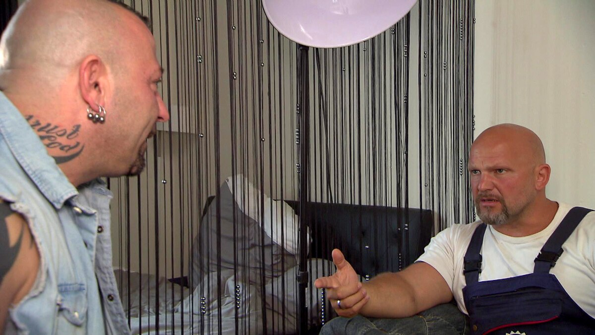 Berlin Tag Und Nacht Fabrizio Steigt Aus Fabrizio verarscht Nicky (Video) - Berlin - Tag & Nacht - RTLZWEI