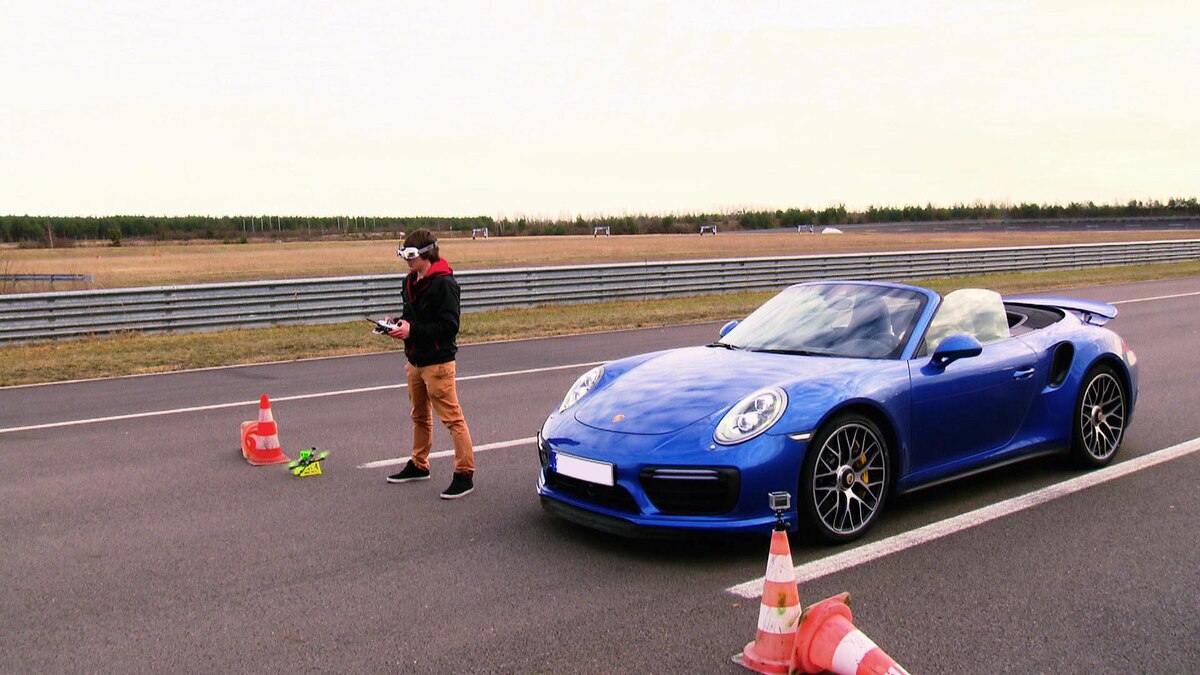 Die GRIPChallenge Drohne gegen Auto (Folge 398) (Video) GRIP Das