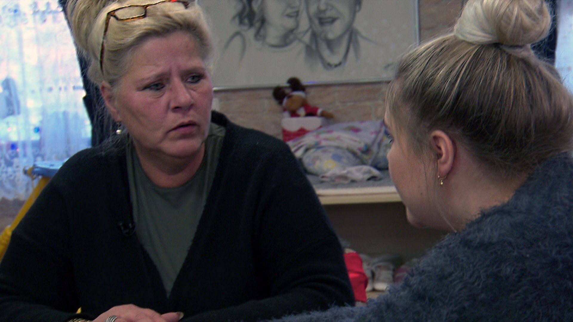 Silvia ist zu Tränen gerührt (Video) - Die Wollnys - Eine schrecklich große  Familie - RTLZWEI