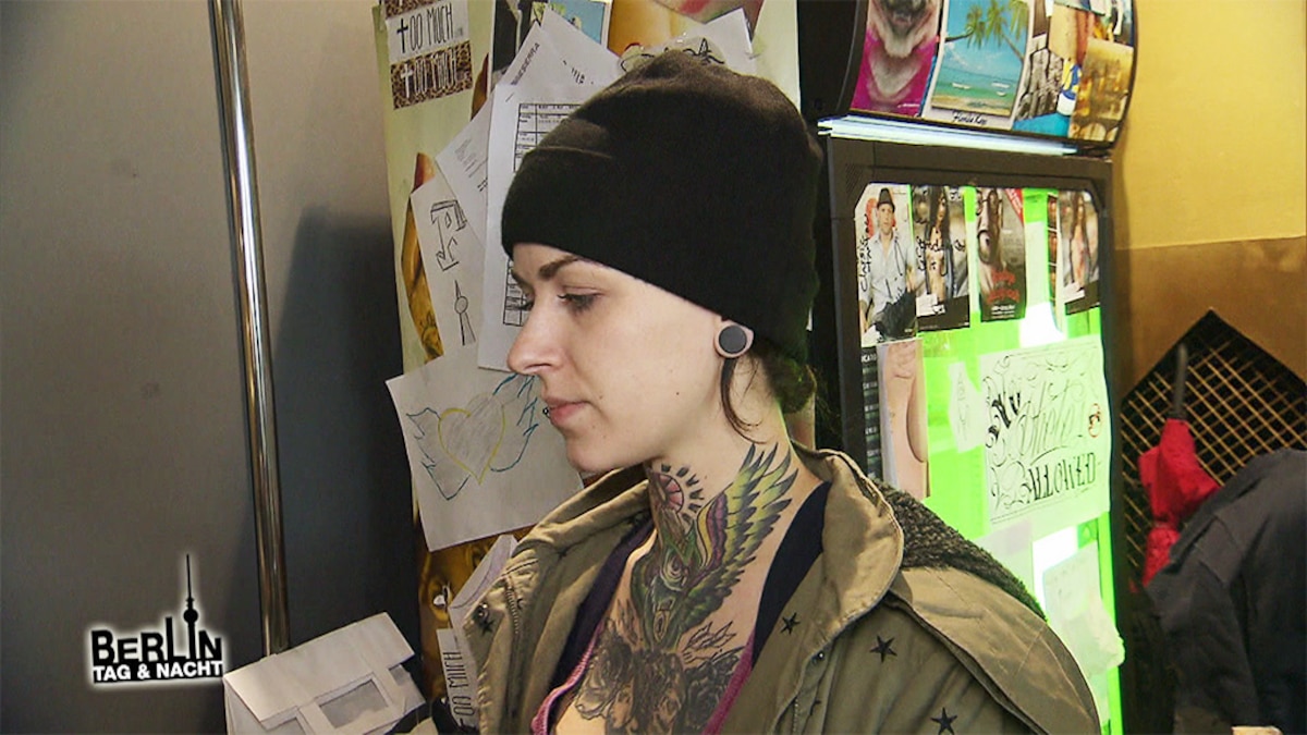 Caro geht ihren Weg (Video) Berlin Tag & Nacht RTLZWEI