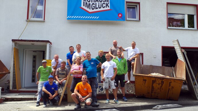 Zuhause im Glück - Unser Einzug in ein neues Leben - Folge 216