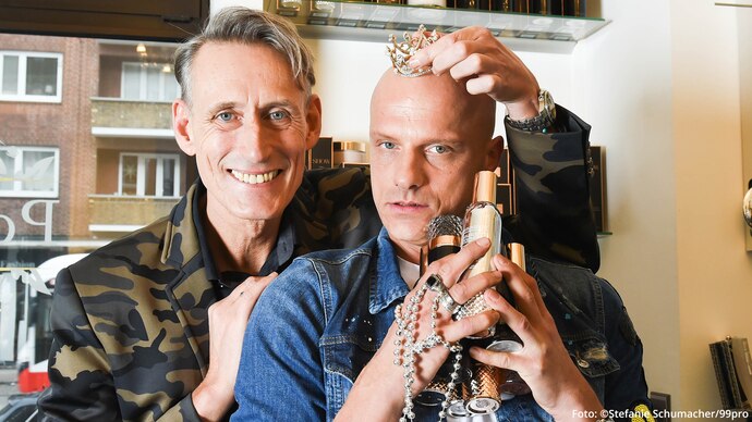 Einfach hairlich - Die Friseure: Andreas und Sebastian Hintz führen das Pompadur