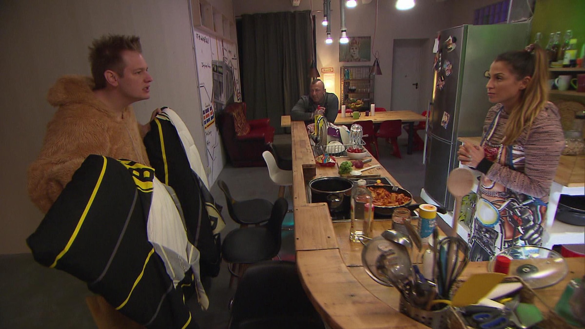 Berlin Tag Und Nacht Fabrizio Steigt Aus Fabrizio spricht ein Machtwort bei Alessia und Ole (Video) - Berlin