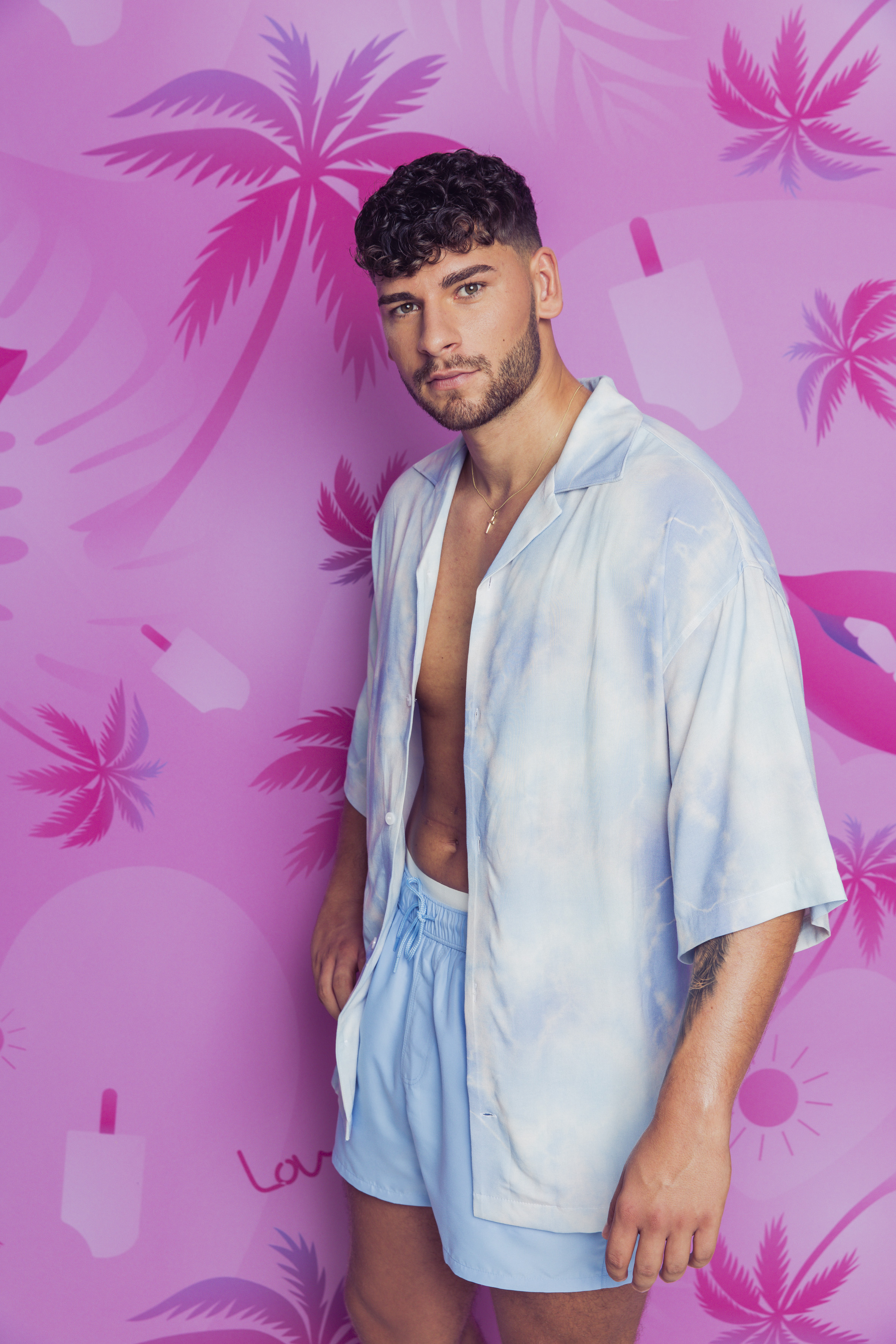 Meet the Islander Fabi Love Island Heiße Flirts & wahre Liebe RTLZWEI Meet the Islander Fabi Love Island Heiße Flirts & wahre Liebe RTLZWEI