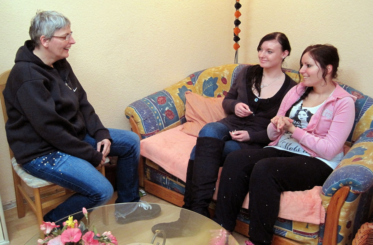 Frauentausch Was Wurde Aus Den Familien Sabine tauscht mit Angelika - Frauentausch - RTLZWEI