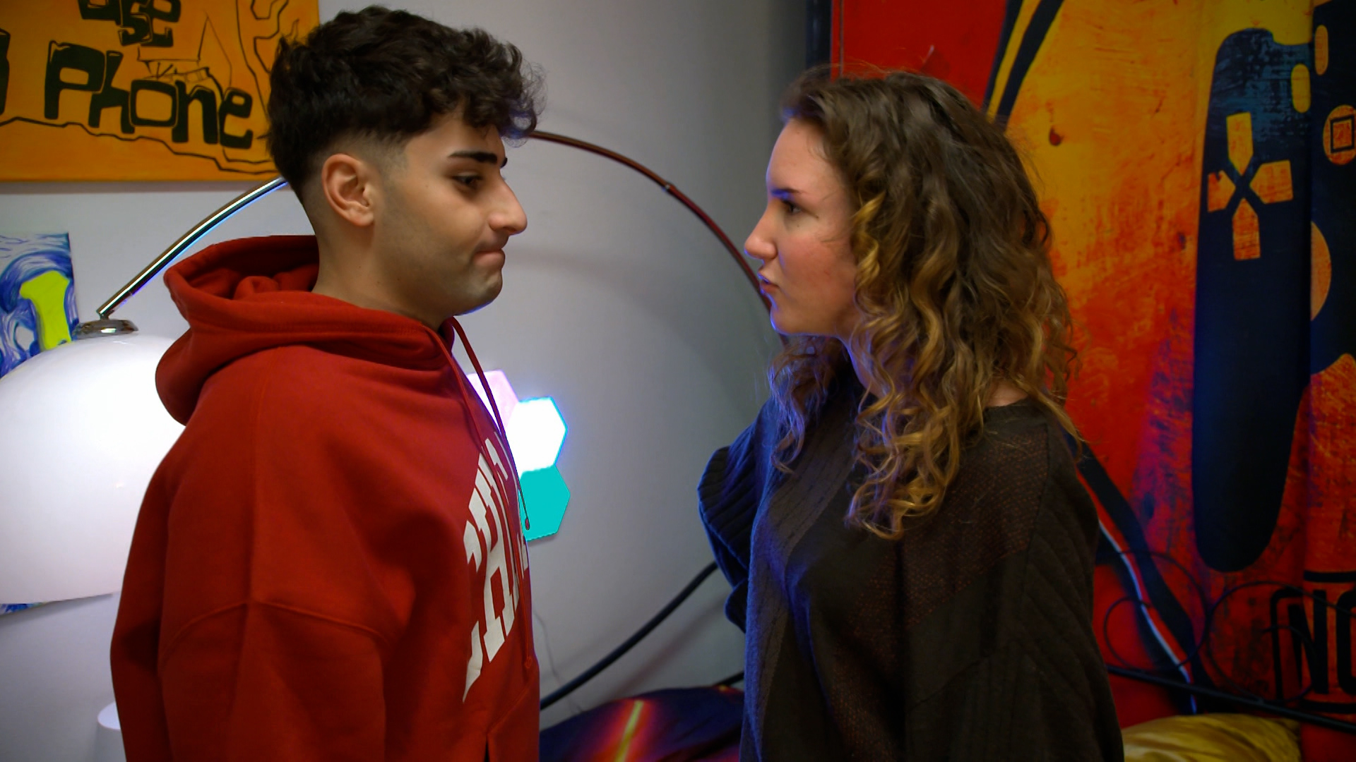 WTF: Karim hat Charli angelogen!