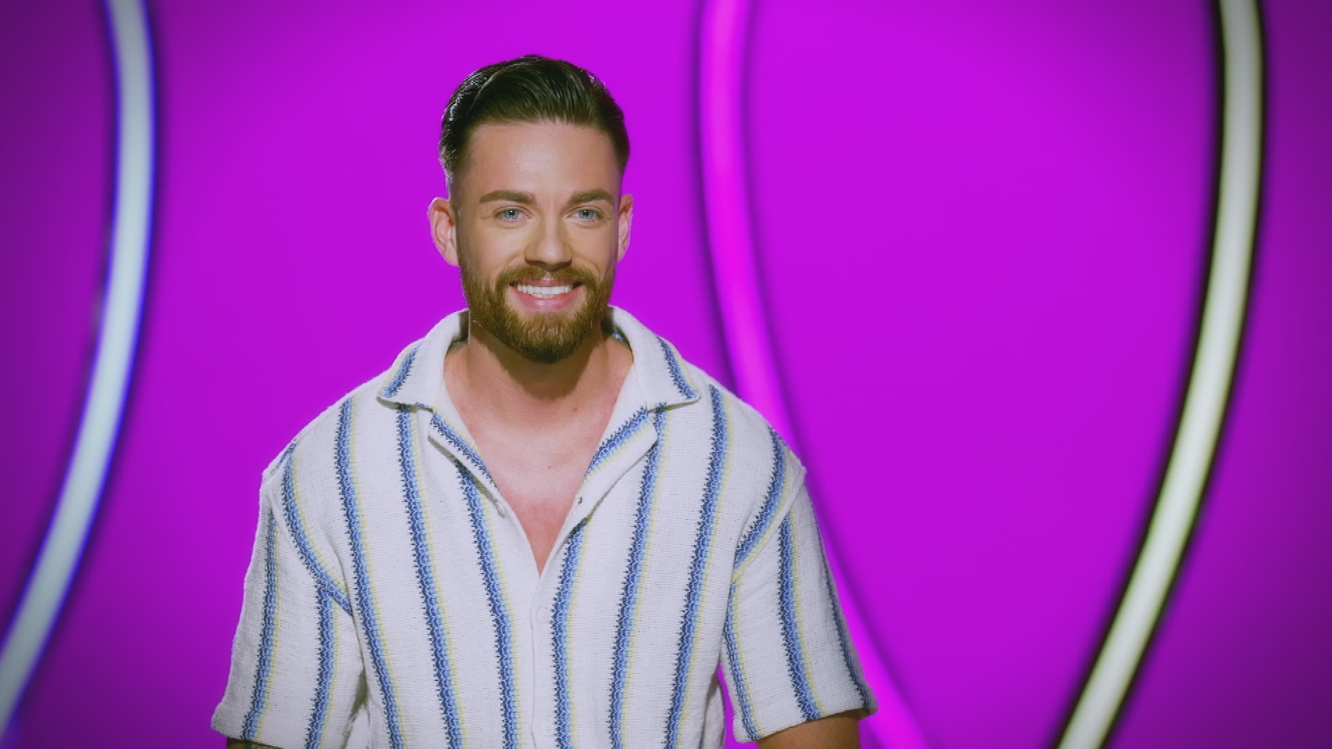 Luca hat sich die Beine verlängern lassen! (Video) Love Island