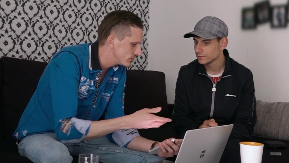 Pascal & Marius geben alles: Initiativbewerbung bei der Deutschen Bahn ...