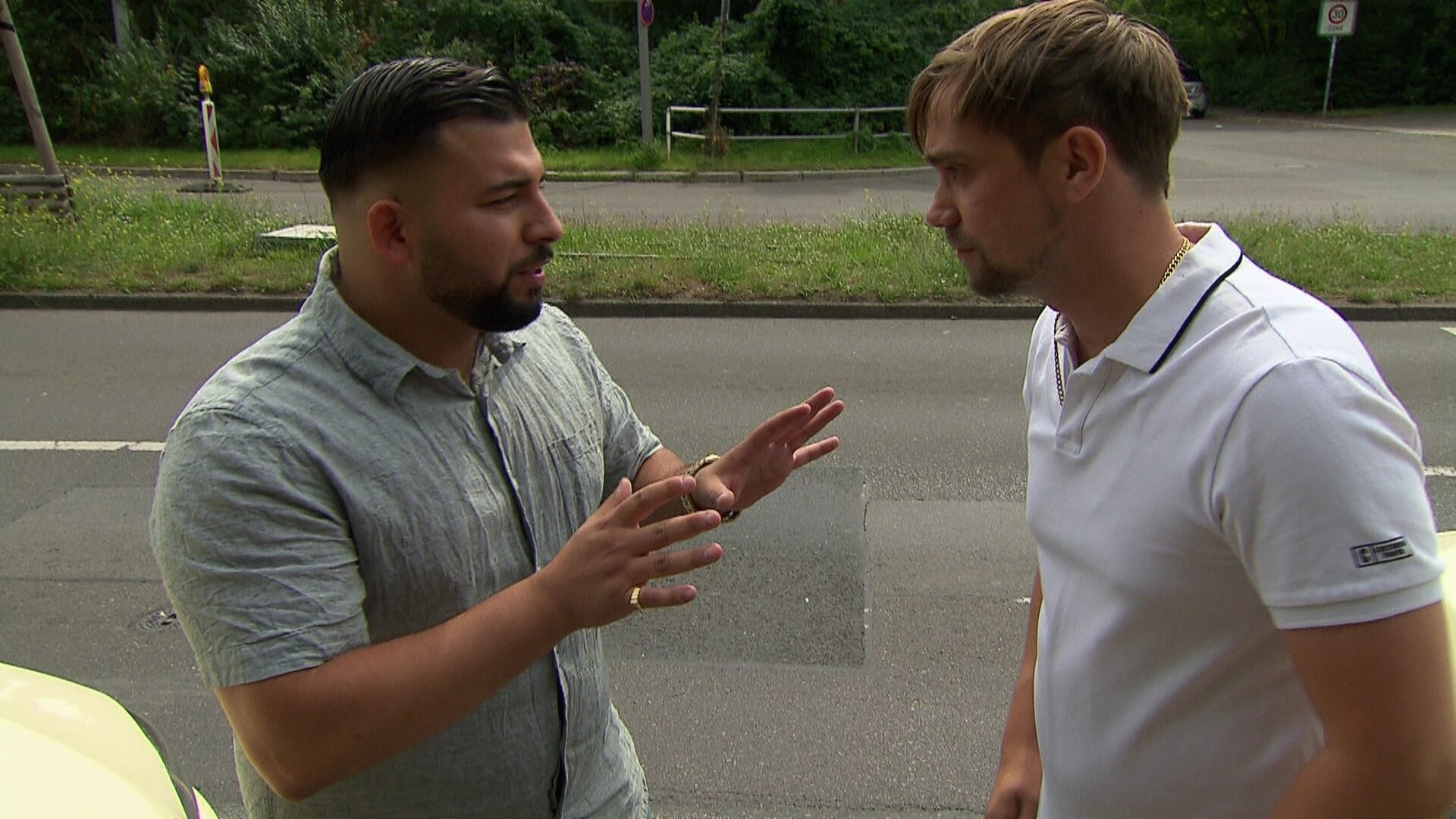 Schmidti will wieder Taxifahrer werden (Video) - Berlin - Tag & Nacht ...