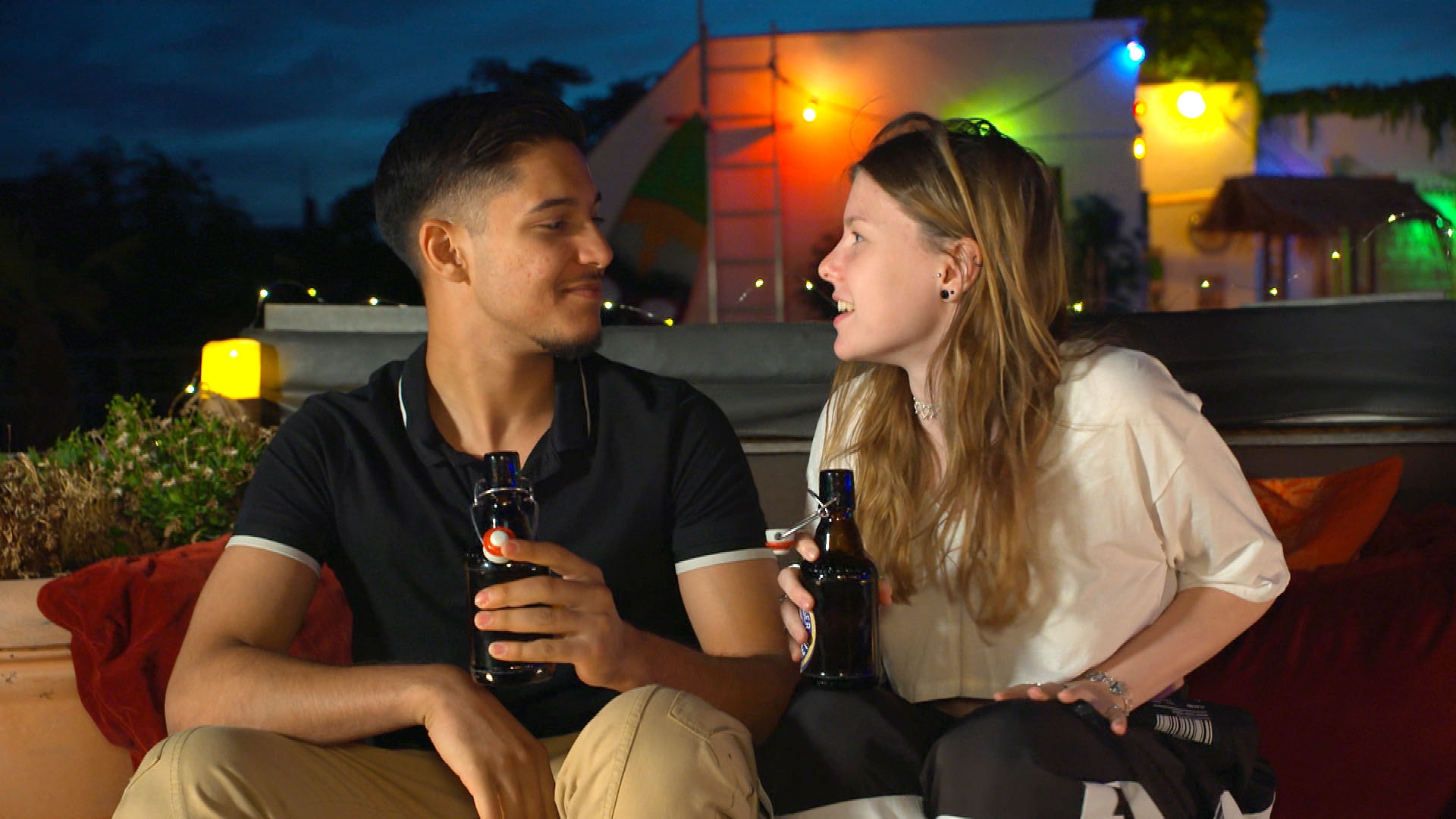 Scheinbar zusammen - Berlin - Tag & Nacht - RTLZWEI