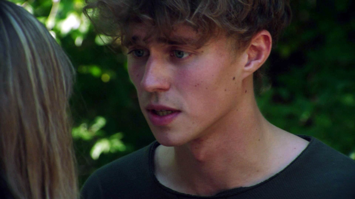 Raphael verliebt in Hanna! (Video) - RTLZWEI