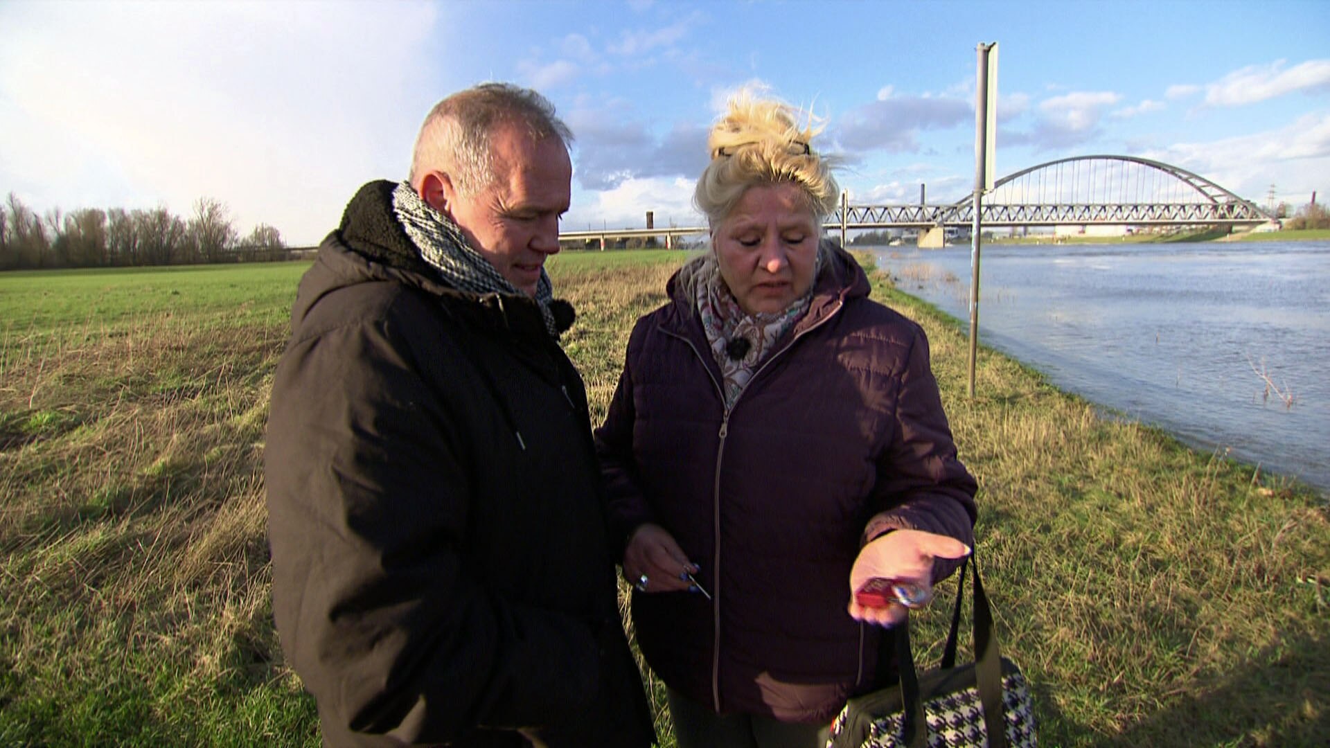 Harald hat den Jahrestag vergessen (Video) - Die Wollnys - Eine schrecklich  große Familie - RTLZWEI