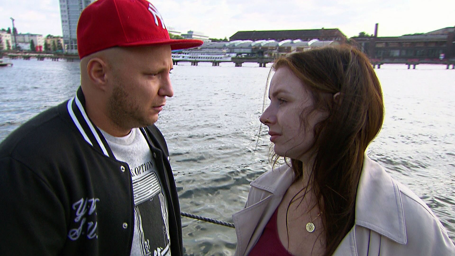 Emmi und Krätze sprechen sich aus (Video) Berlin Tag & Nacht RTLZWEI