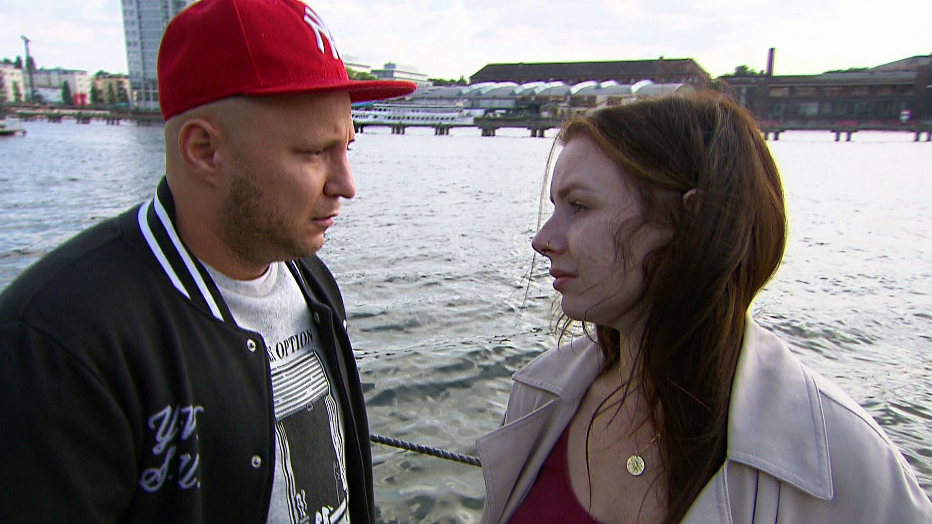 Emmi und Krätze sprechen sich aus (Video) Berlin Tag & Nacht RTLZWEI Emmi und Krätze sprechen sich aus (Video) Berlin Tag & Nacht RTLZWEI