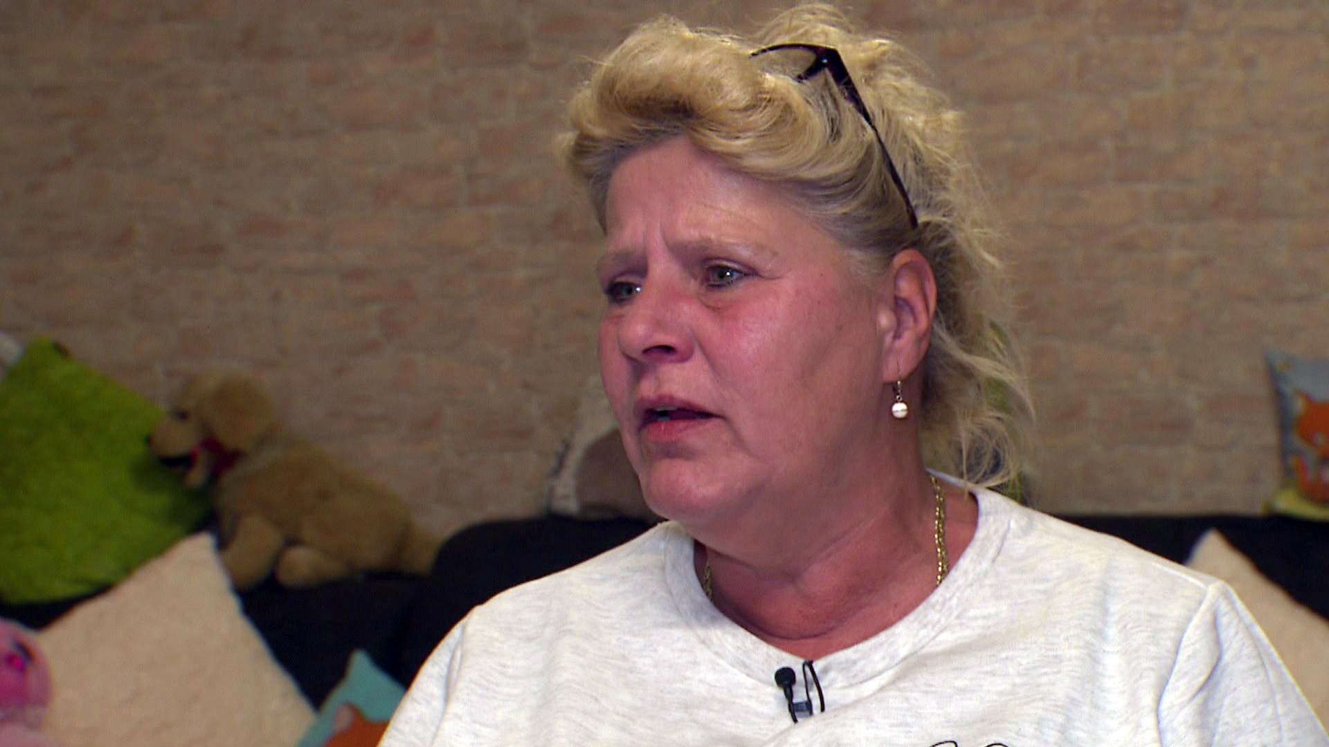 Silvia in Tränen (Video) - Die Wollnys - Eine schrecklich große Familie -  RTLZWEI