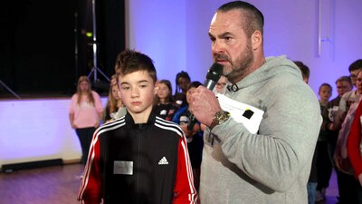 Stahl:hart gegen Mobbing - Rathenow - Hilfeschrei einer Schule