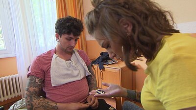 Milla findet Drogen bei Jannes (Video) - Berlin - Tag & Nacht ...