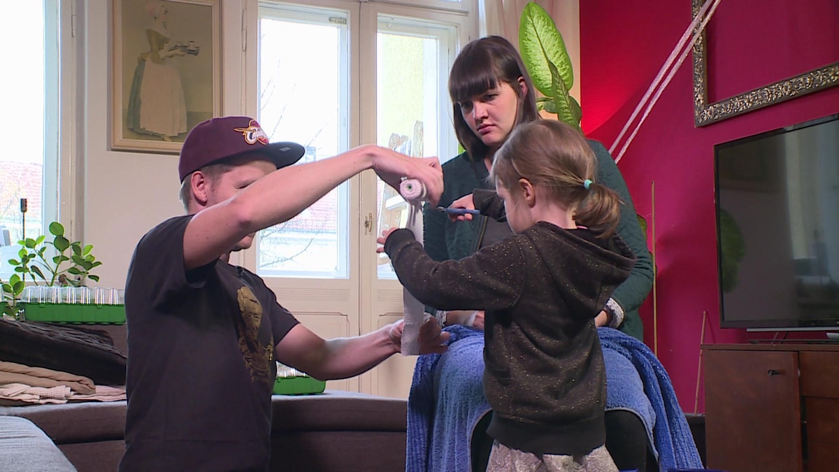 Rtl2 Hurra Unser Neues Baby Ist Da Der Bauchabdruck (Video) - Hurra - Unser neues Baby ist da! - RTLZWEI