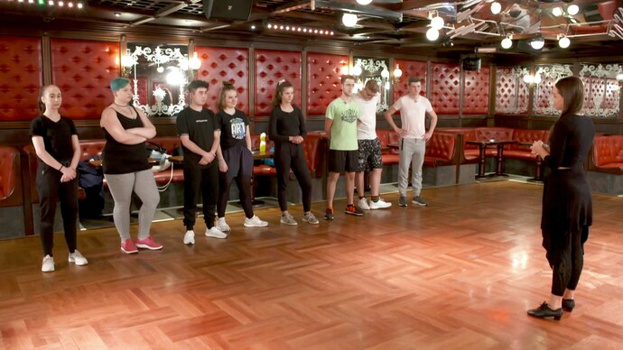 dancing-teen-vom-haertefall-zum-opernball-q-teaser.jpg