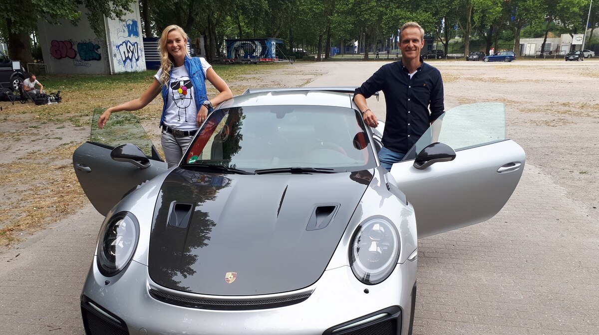 Vorschau Porsche GT2 RS gegen Flugzeug (Folge 454) (Video) GRIP