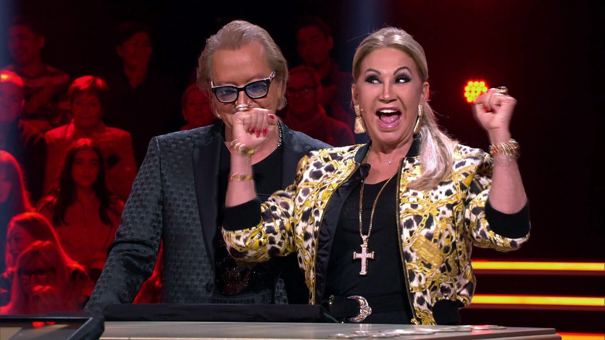 Spiel Die Geissens Untern Tisch