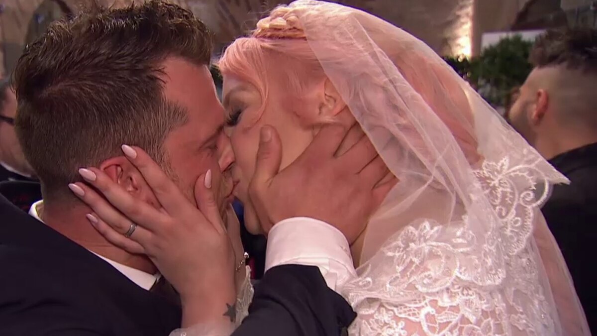 Paula Und Basti Heiraten Video Berlin Tag Nacht Rtlzwei