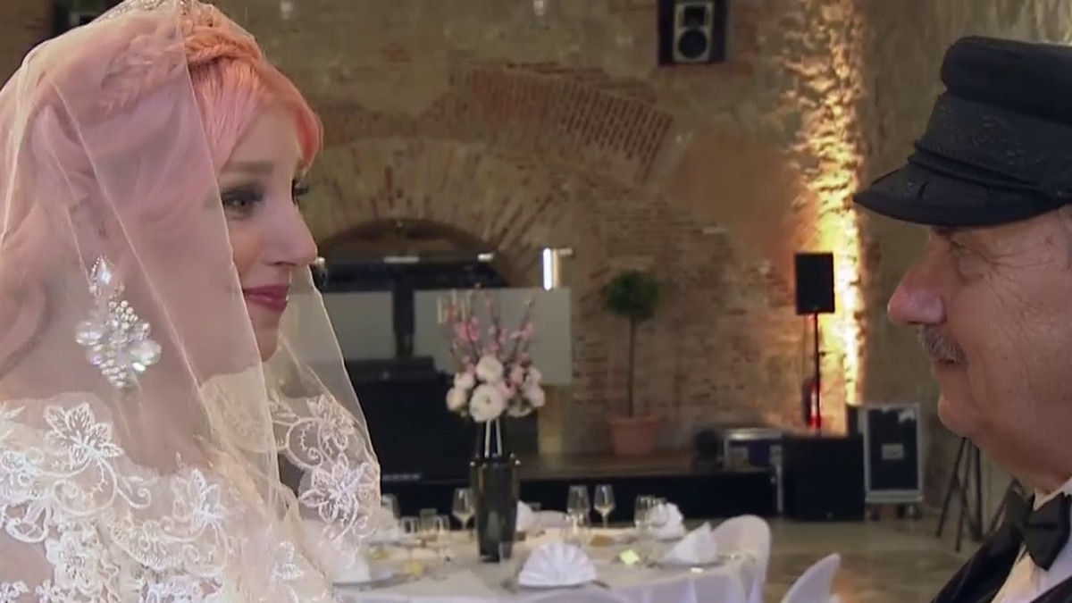 Berlin Tag Und Nacht Paula Und Basti Hochzeit