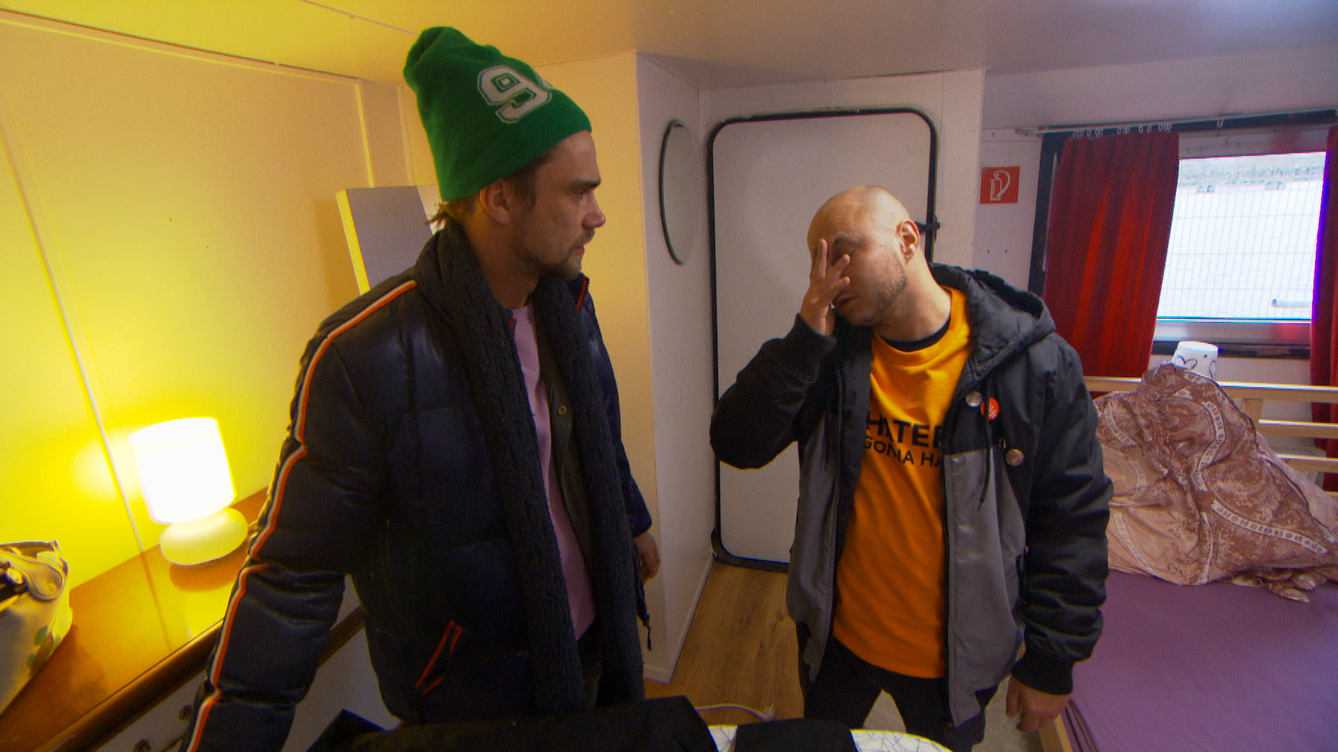 Scheck ist endlich da! (Video) - Berlin - Tag & Nacht - RTLZWEI