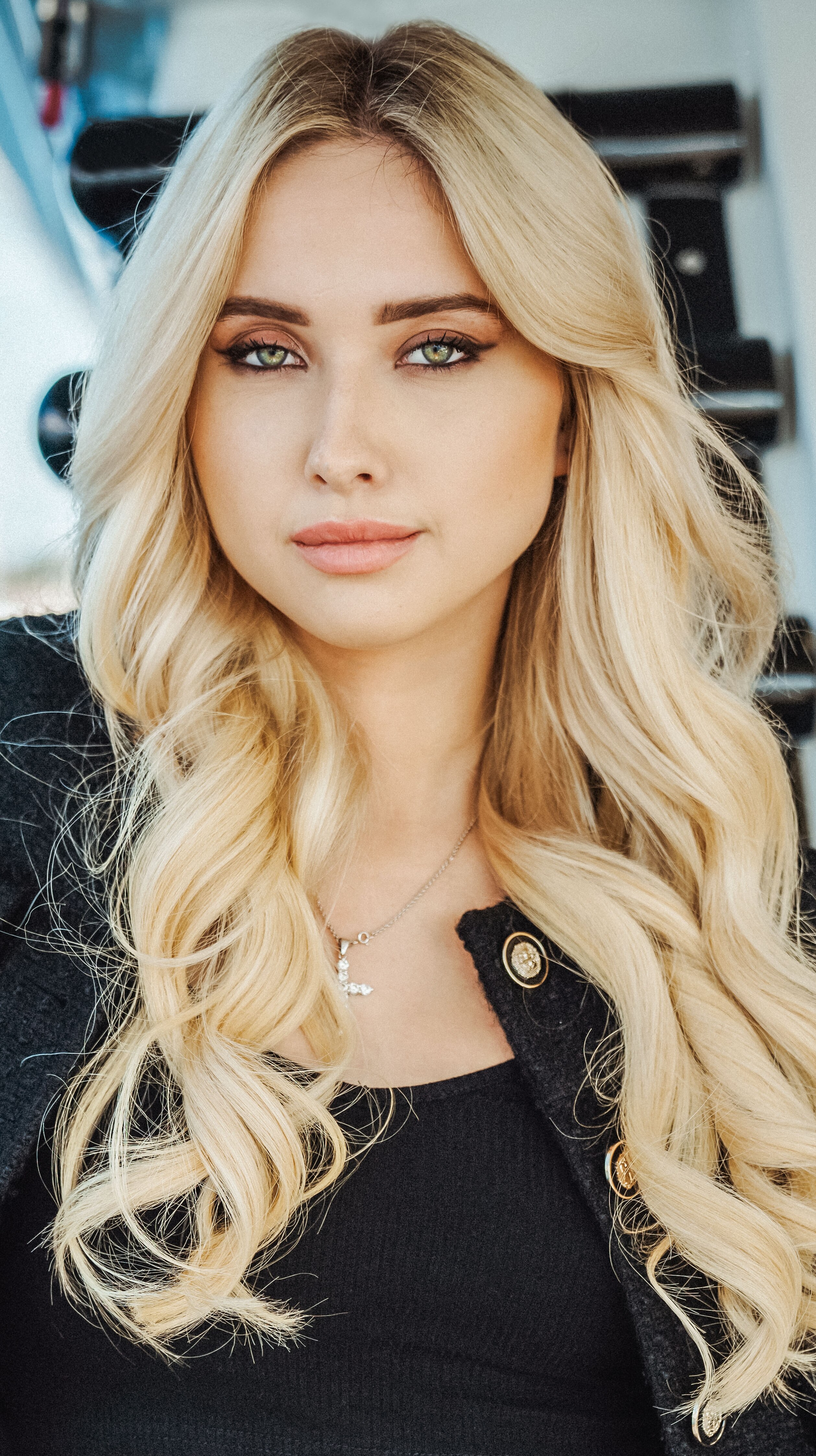 "Shania Geiss: Das Alter der bekannten TV-Persönlichkeit enthüllt"