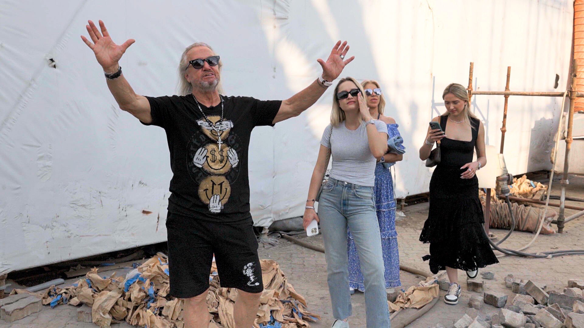 Meldung: „Die Geissens – Eine schrecklich glamouröse Familie“: Yacht-Chaos  und Scheich Robert! - RTLZWEI Unternehmen