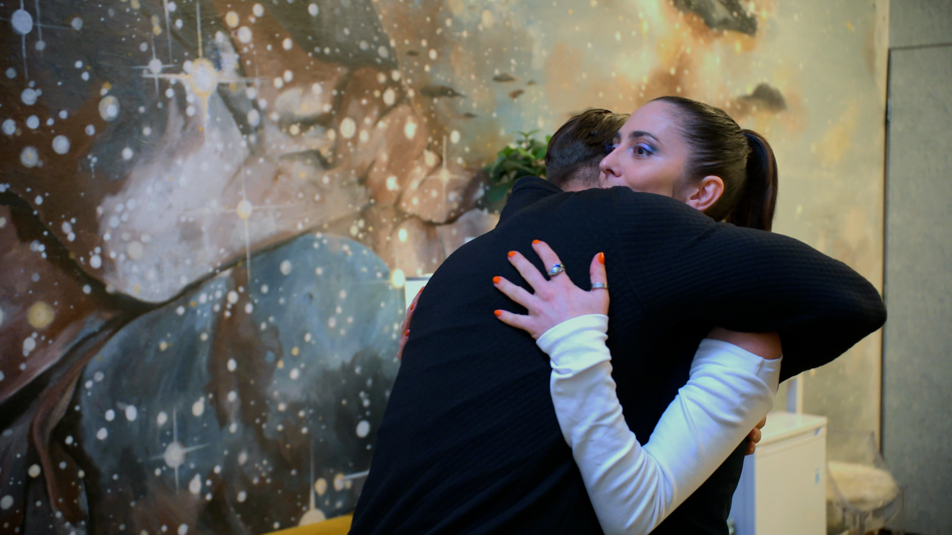 Sara kämpft gegen ihr Herz! (Video) - Berlin - Tag & Nacht - RTLZWEI