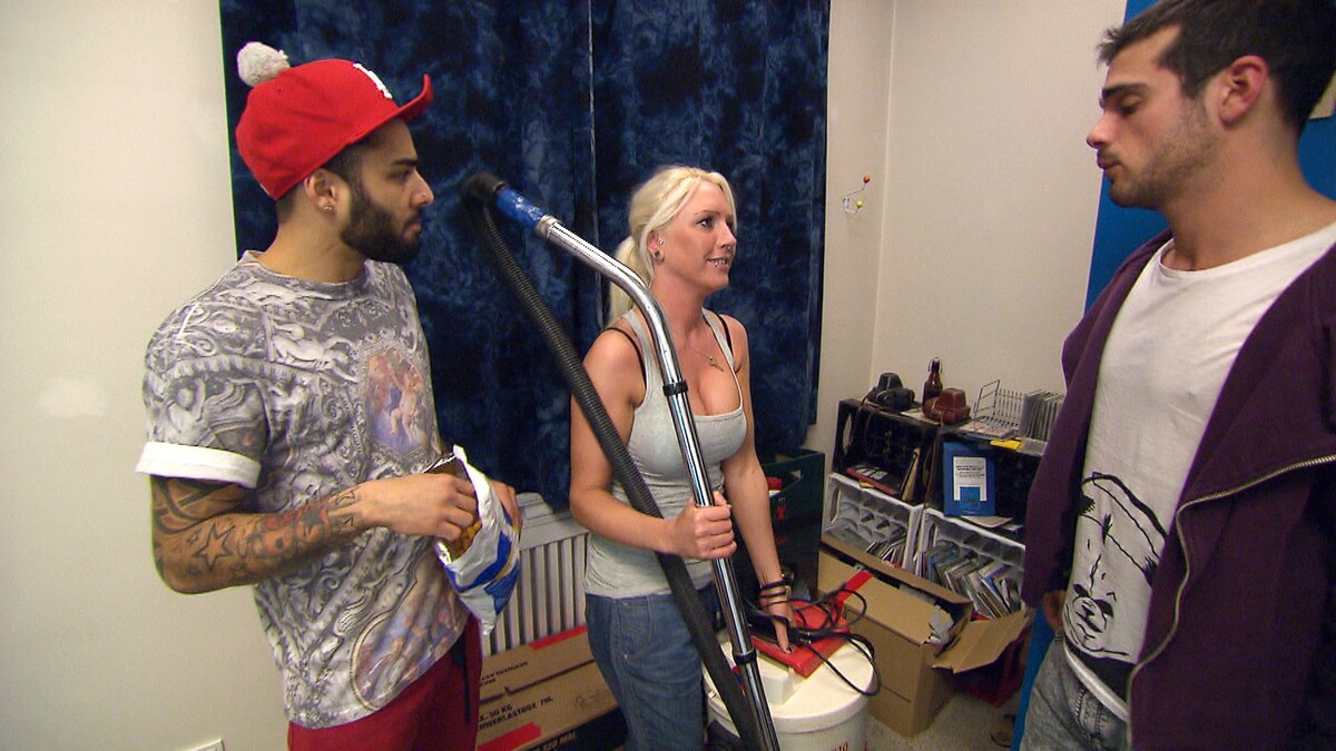 Berlin Tag Und Nacht Karim Episode 0671 - Berlin - Tag & Nacht - RTLZWEI