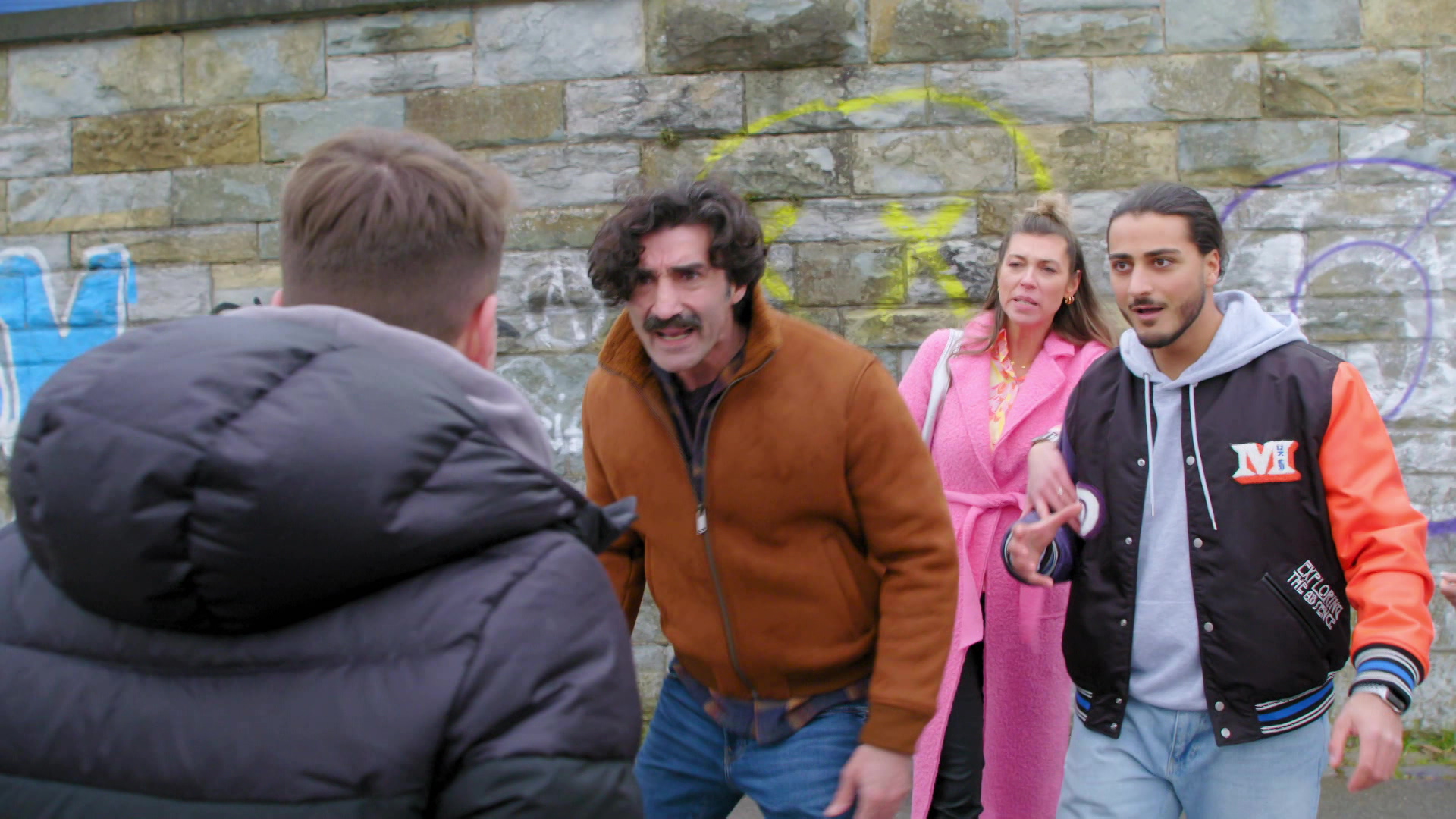 Kenan rächt Elif (Video) Köln 50667 RTLZWEI Kenan rächt Elif (Video) Köln 50667 RTLZWEI